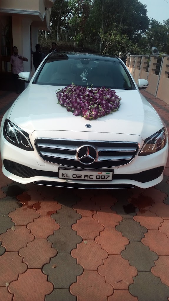 LUXURY WEDDING CAR Gallery 1